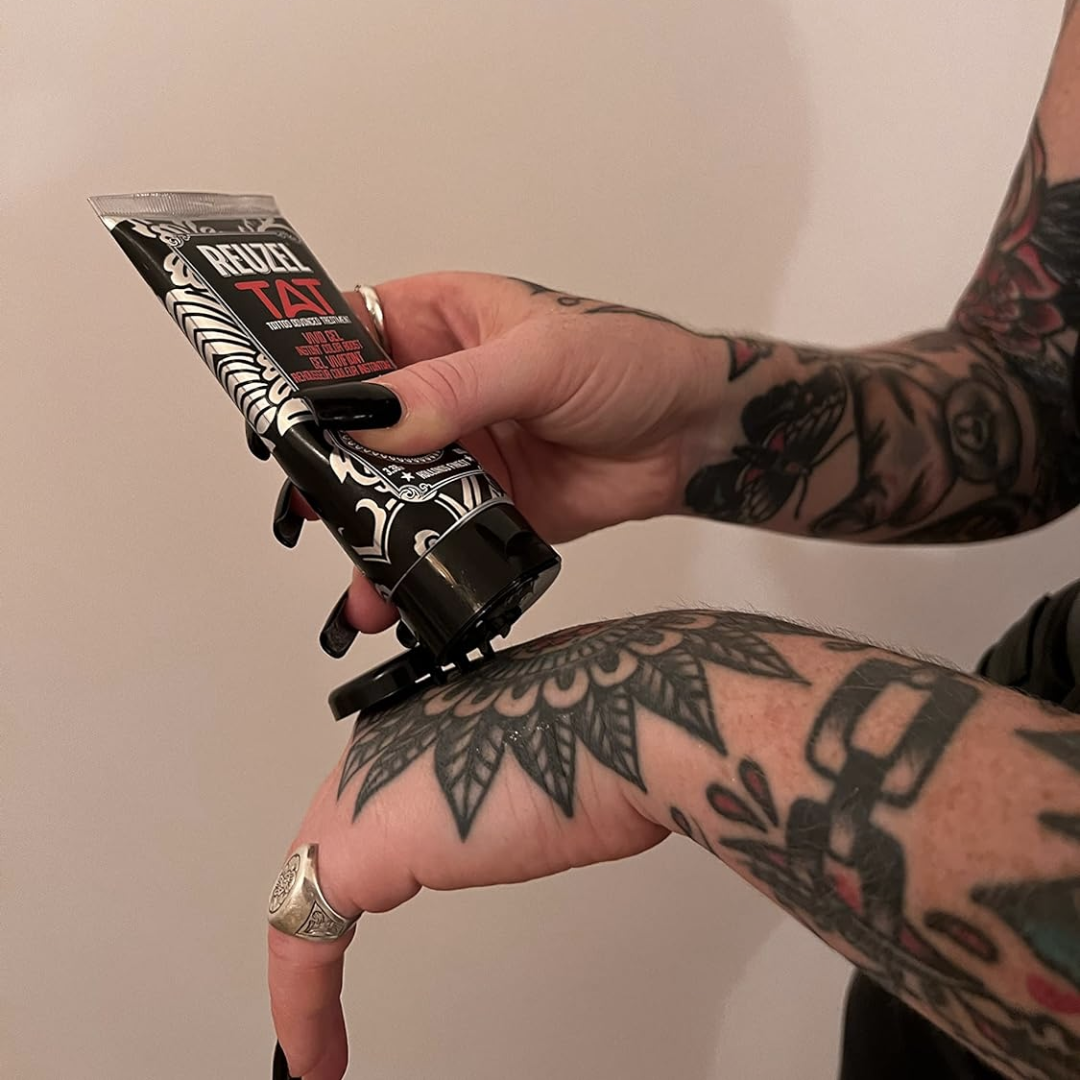 Vivid Gel Hidratante 100ml - Línea para Tatuajes Reuzel